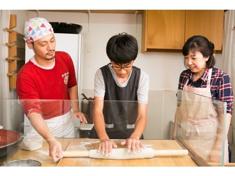 [京都/嵐山]每人1碗，蕎麥麵製作體驗，每班僅限1組，預約（2至5人）の紹介画像