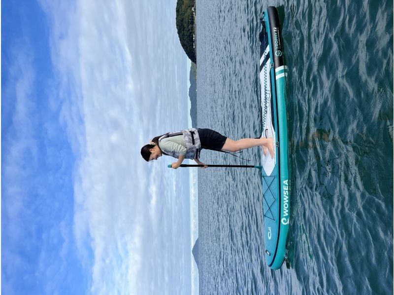 [Fukuoka, Itoshima] Morning SUP Tour - Only available on Saturdays and Sundays in October! Enjoy the great outdoors of Itoshima on a SUP while bathing in the morning sun! Get a free GoPro photo ★ Womenの紹介画像