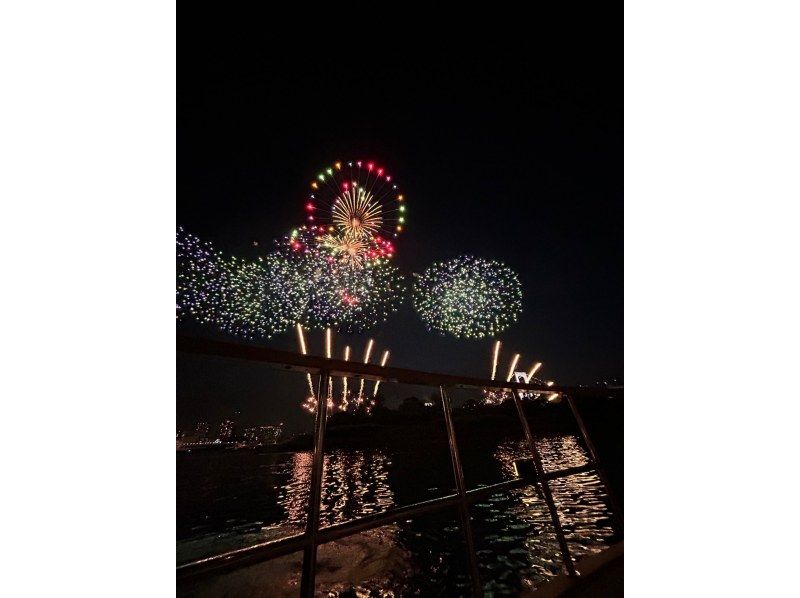 [Tokyo Odaiba Rainbow Fireworks Viewing Private Cruise 120 Minutes Plan] Etchujima → Rainbow Bridge → Odaiba Marine Park → Etchujima Course ☆彡の紹介画像