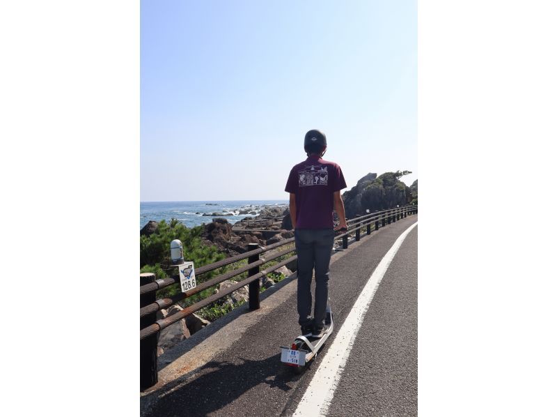 [Kochi / Muroto] Self-tour around Muroto on an electric kickboard!の紹介画像