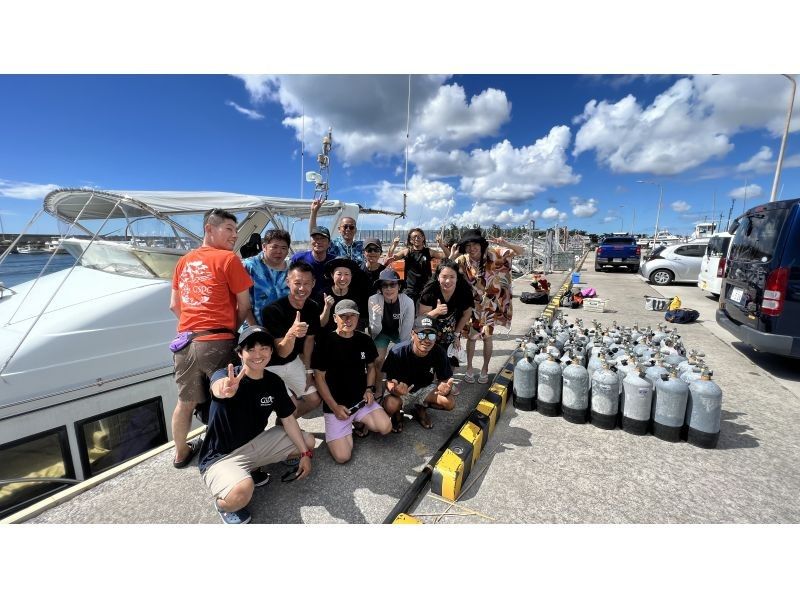 [Okinawa, Chatan] Departing from Naha! One-day boat drift diving plan to the Kerama Islandsの紹介画像