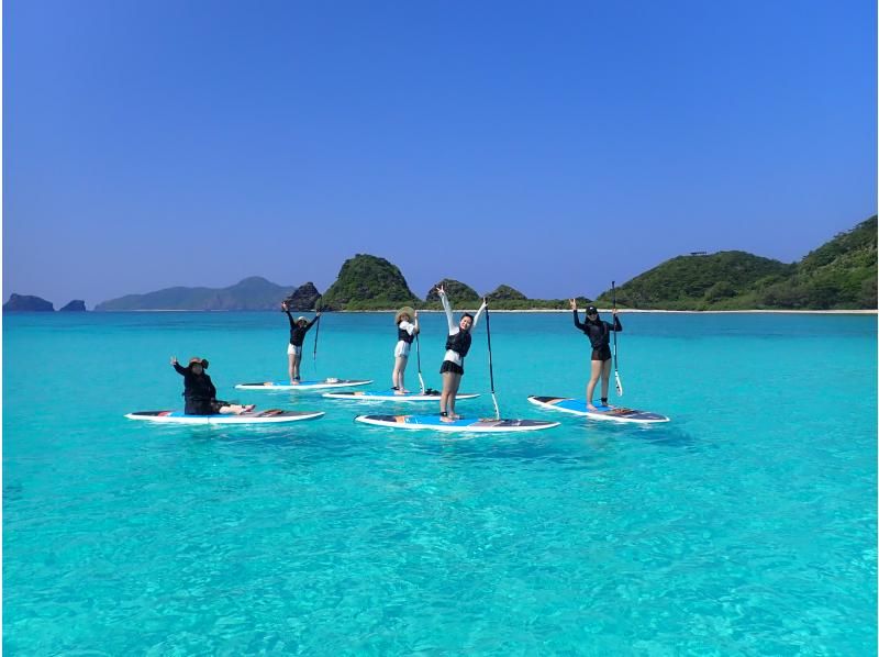 [Okinawa, Kerama Islands, Zamami Island] Limited to November 2024! Day trip from Naha & empty-handed OK! Enjoy the sea of Zamami! SUP & snorkel tourの紹介画像