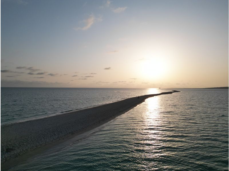 【오키나와 미야코지마】유니의 해변 선셋 골드 투어는 SNS 빛나는 틀림없음! 석양을 맛보는 호화로운 시간! (약 1시간)の紹介画像