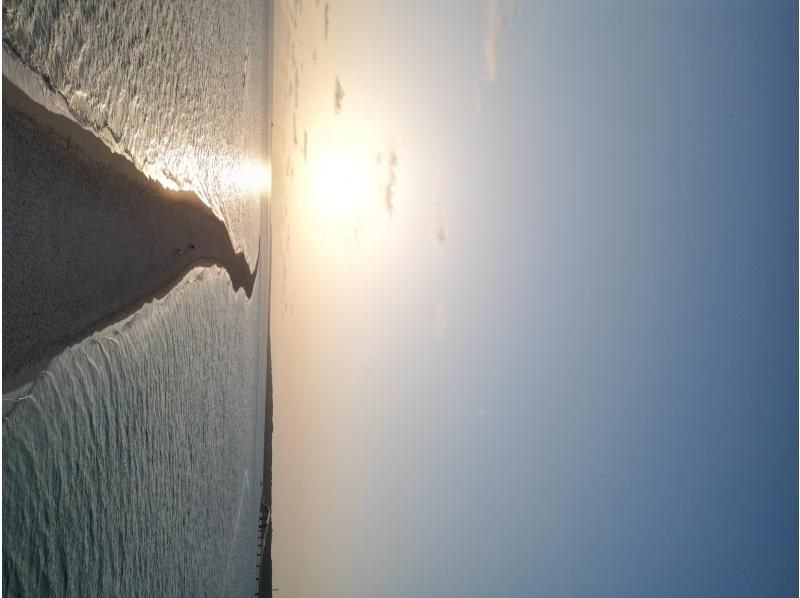 【오키나와 미야코지마】유니의 해변 선셋 골드 투어는 SNS 빛나는 틀림없음! 석양을 맛보는 호화로운 시간! (약 1시간)の紹介画像