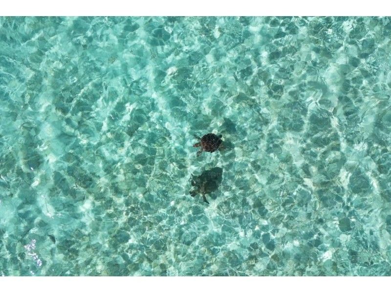 SALE! [Drone photography tour] ~ Capture your memories of Miyakojima from the sky ~ Recommended for families, friends, and couples ★ {1 hour course}の紹介画像