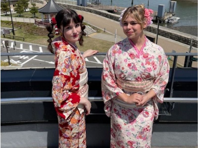 [Miyagi/Sendai] Kimono rental and city walk ~ Kimono dressing plan is a great deal at 5,500 yen! Recommended for women, couples and familiesの紹介画像