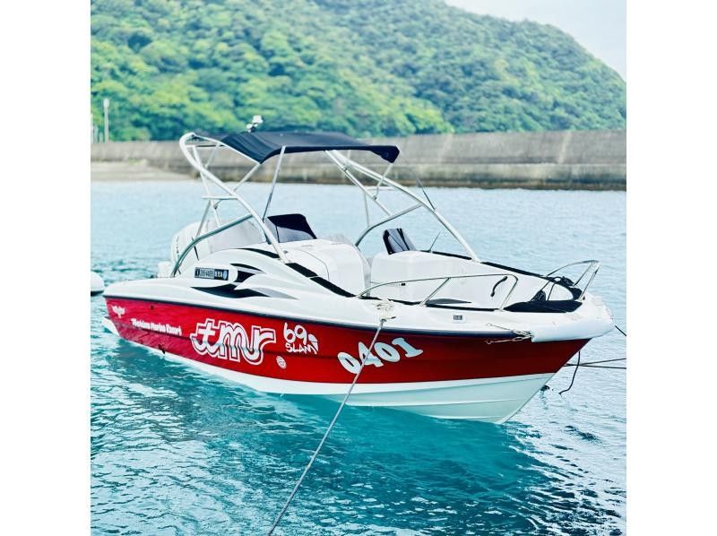 【奄美大島】【季節限定】【1日１組限定】ボートで行く！サンセットSUPツアー！【当日予約推奨！】撮影データプレゼント！の紹介画像