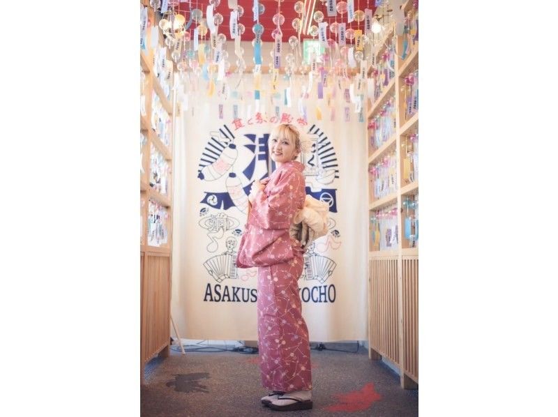  [5 minutes walk from Asakusa Station/Kimono rental] Women's kimono Weekday only 2 hour plan Come empty-handed! <Recommended for solo travelers>の紹介画像