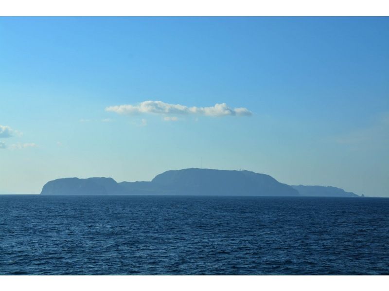 【東京・伊豆諸島】2025年10月12日(日)～13日（祝）島サイクリング「新島」。世界で希少なコーガ石の美しい島をサイクリングで巡るの紹介画像