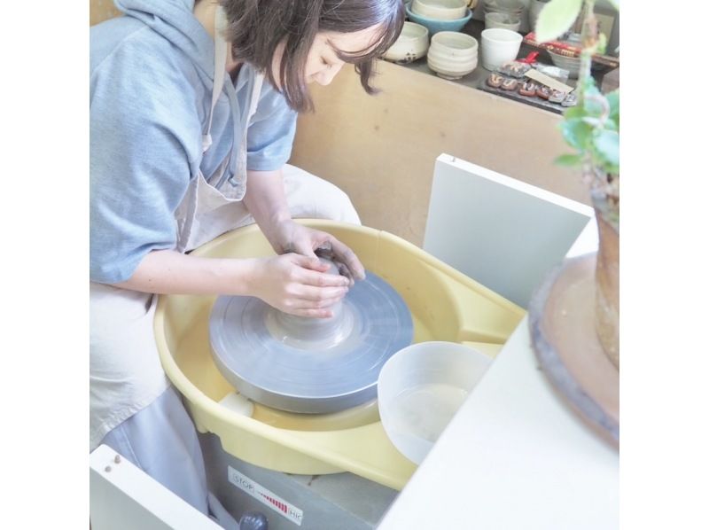 [Osaka, Honmachi] What you want to try! Make it a reality ☆ Electric potter's wheel experience ☆ It feels good to touch the clay ♪ Pottery class in the city, easy access to Umeda, Shinsaibashi, and Namba ♪の紹介画像