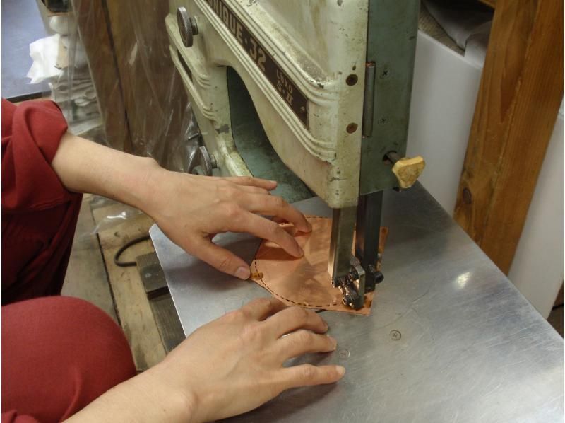 [Tokyo, Otsuka] Artis' Creative Course - Try making a copper plate using metalworking techniques! (Right next to Otsuka Station) Available in Englishの紹介画像