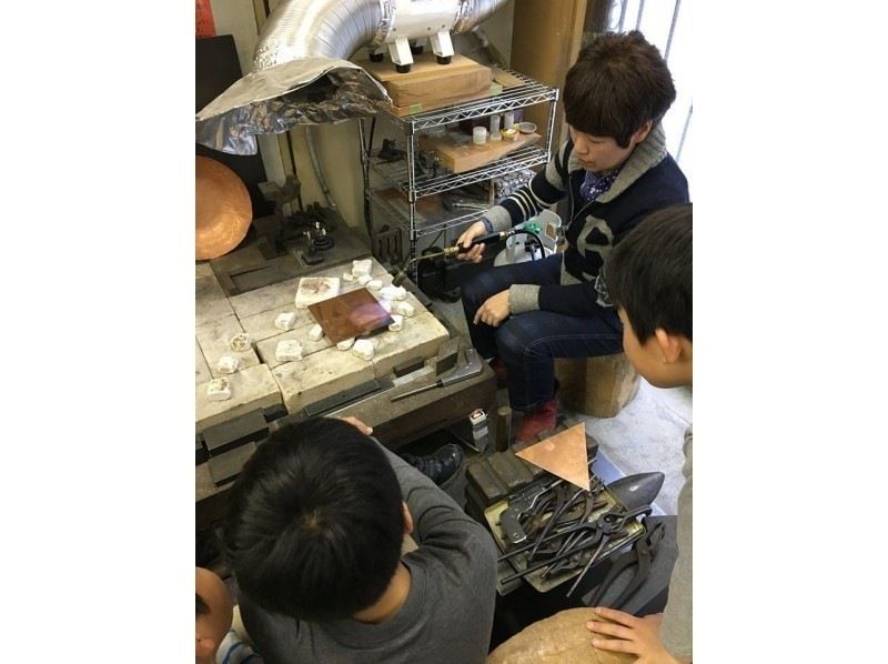 [Tokyo, Otsuka] Artis' Creative Course - Try making a copper plate using metalworking techniques! (Right next to Otsuka Station) Available in Englishの紹介画像