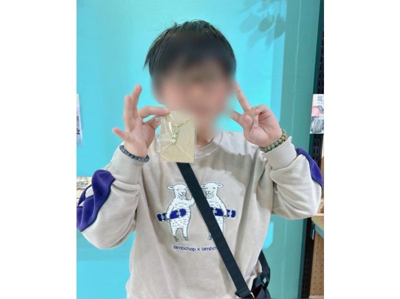 【国際通り】★5分で出来る贅沢体験★本真珠で運試し!! 取り出した本真珠をその場でアクセサリーに加工して沖縄の思い出を持って帰ろう☆の紹介画像
