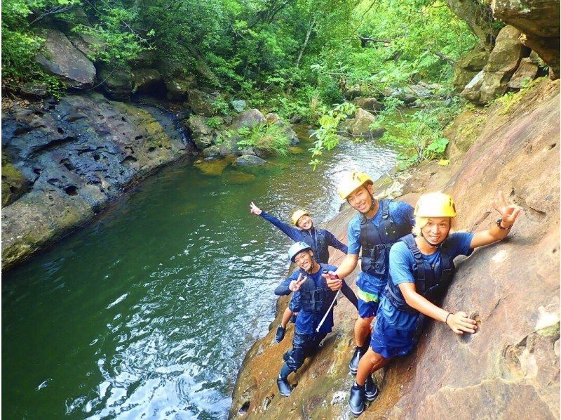 [Iriomote Island/Afternoon] Enjoy the charm of nature until the night! Canyoning & Jungle Night Tourの紹介画像