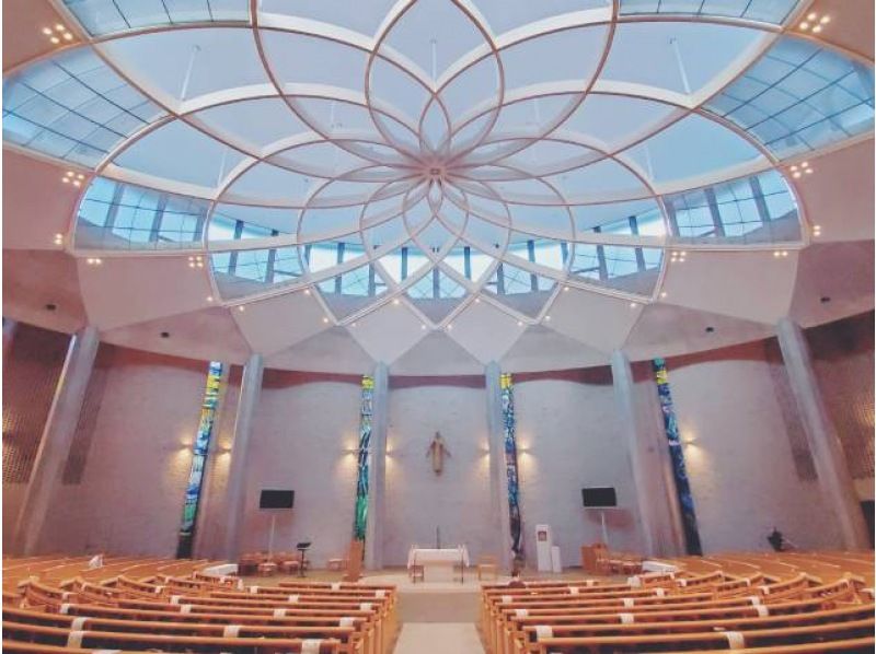 【六本木・青山】迎賓館本館内部見学＆洋館と日本庭園の紅葉＆教会めぐりバスツアー ～ホテルの洋食ランチ付～【029029-1490】添乗員同行の紹介画像
