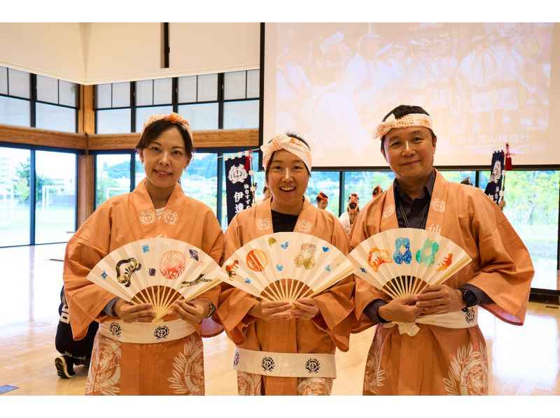 仙台の迎賓館緑彩館での伊達⽂化体験「すずめ踊り」の紹介画像