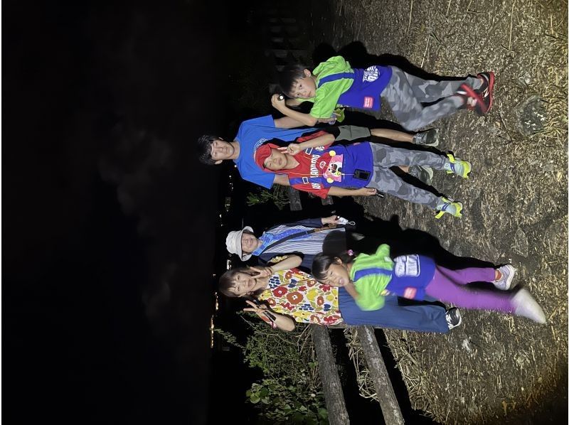 【1組限定料金・最大５名まで同料金！家族で超お得！】⭐️元USJダンサーがツアーガイド⭐️ジャングルナイトツアー！ヤシガニや生き物植物を探検の紹介画像