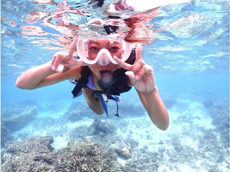 [Okinawa, Miyakojima] Opening sale ★ Very popular snorkeling plan! No. 1 in popularity ★ Use a snorkel mask that looks great on social media! High chance of seeing sea turtles!の紹介画像