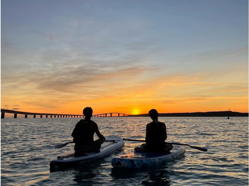 [Miyakojima / Same-day reservations OK!!] Opening sale! ★《Limited to one group》Private Sunset SUP Tour★ Miyakojima's most popular and relaxing Sunset SUP tour!の紹介画像