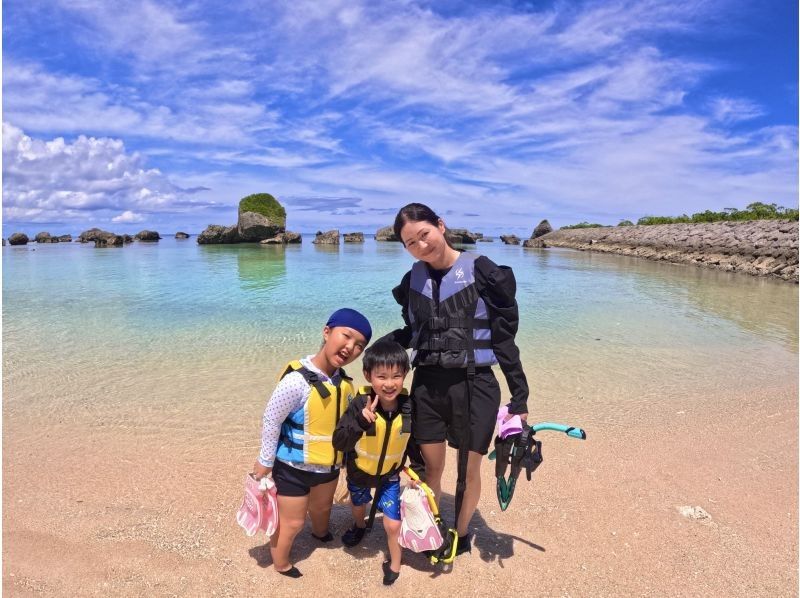 [Miyakojima - Same-day reservations accepted] The best value snorkeling experience! 100% chance of encountering sea turtles! Free photo data and rental items! Come empty-handed!の紹介画像