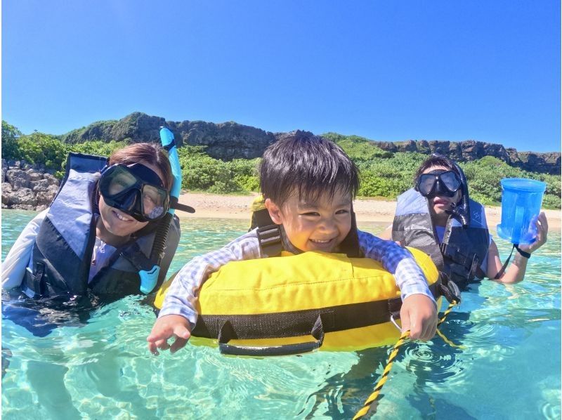 [Miyakojima - Same-day reservations accepted] The best value snorkeling experience! 100% chance of encountering sea turtles! Free photo data and rental items! Come empty-handed!の紹介画像