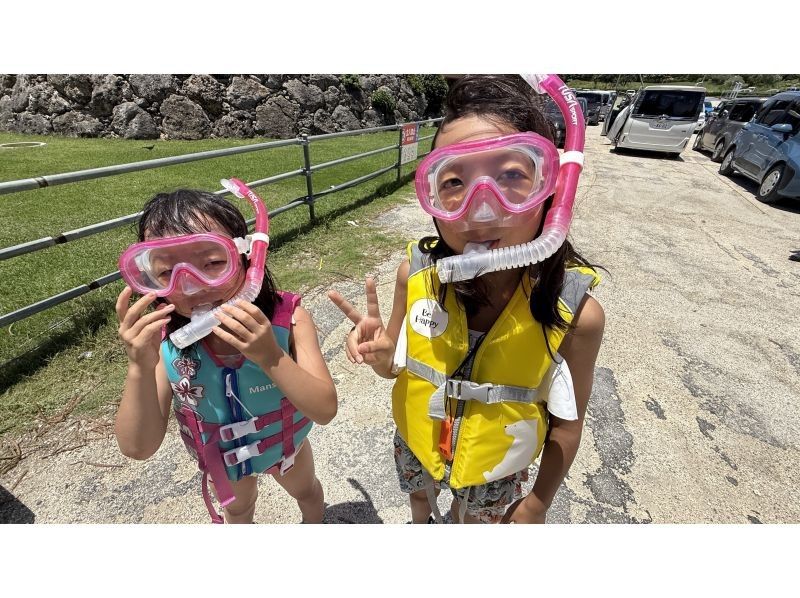 宮古島/送迎可能【1組限定/1歳〜】ウミガメと過ごす特別な2時間！完全貸切でプライベートシュノーケリング！写真データ増量！・お子様大歓迎！の紹介画像