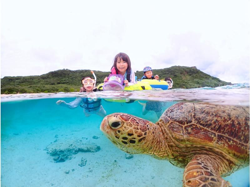 宮古島【1組限定】ウミガメと過ごす特別な2時間！完全貸切でプライベートシュノーケリング！｜高画質写真データ増量！初心者・お子様大歓迎！の紹介画像