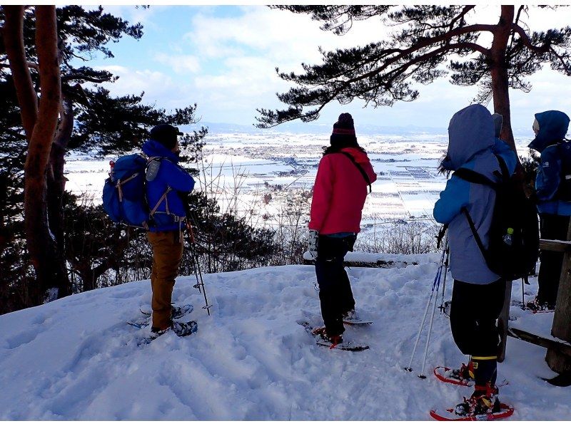 [Yokote City, Akita Prefecture] Fermentation evangelist supervised, you too can be a sake brewer! ~Optional tour~ Enjoy winter in Yokote with a snow hike on Mt. Masatoの紹介画像