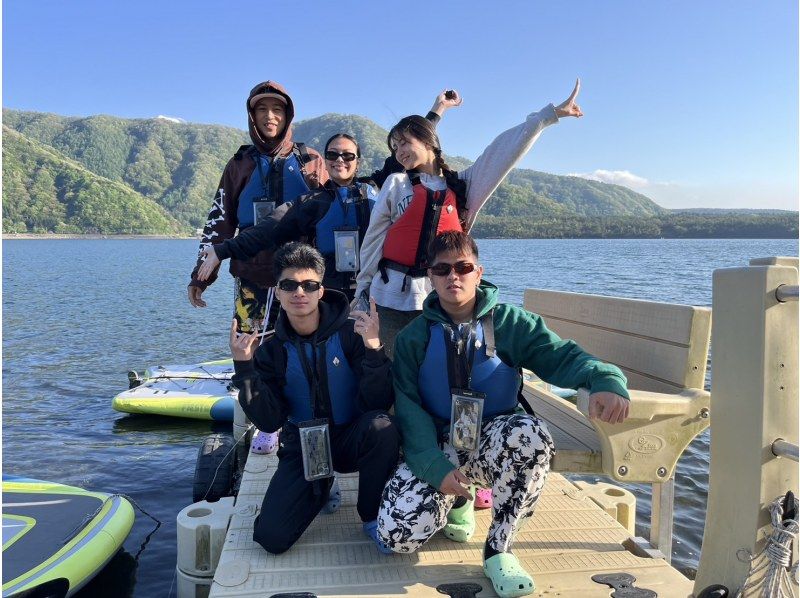 [Yamanashi, Lake Saiko] A large boat that everyone can ride! "Mirage iTrek Fiesta 60-minute rental"の紹介画像