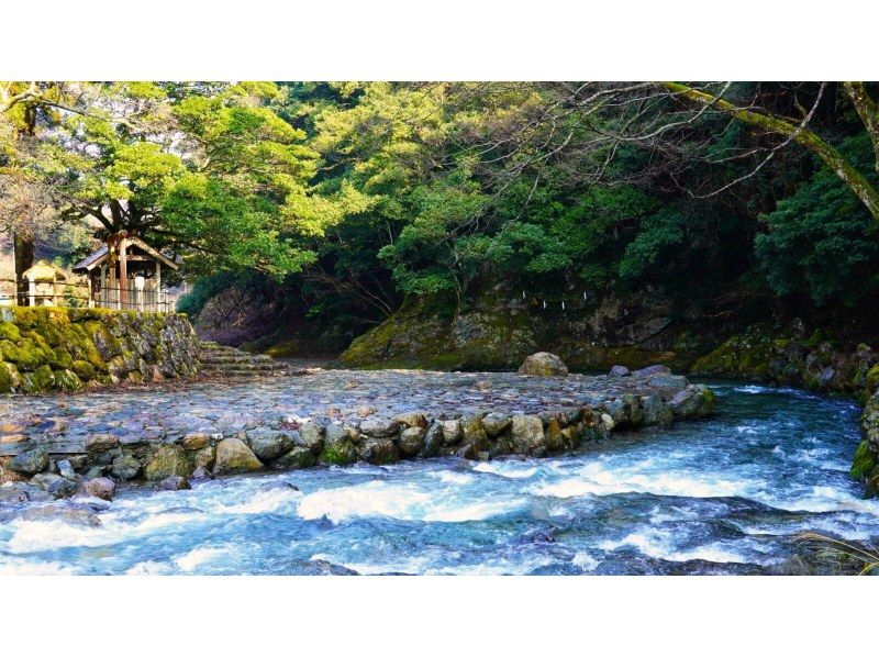 【3月2日限定！】東大寺二月堂お水取りの始まり！若狭のお水送り～千人の松明行列に参加！～〈専用車1台8名様限定〉の紹介画像