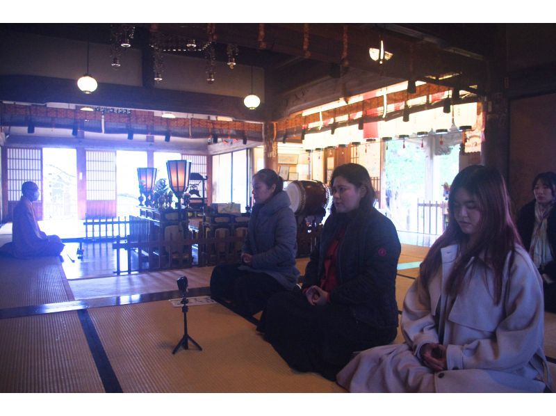 Zen Retreat in Kamakura: Zen Meditation, Bamboo Temple, and Lunchの紹介画像