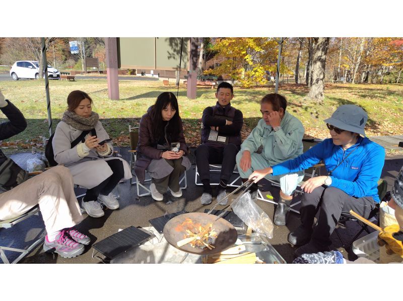 【秋田・白神山地】白神の山菜とがっこ茶っこツアー　滝/山菜採り/山菜調理体験/焚き火の紹介画像