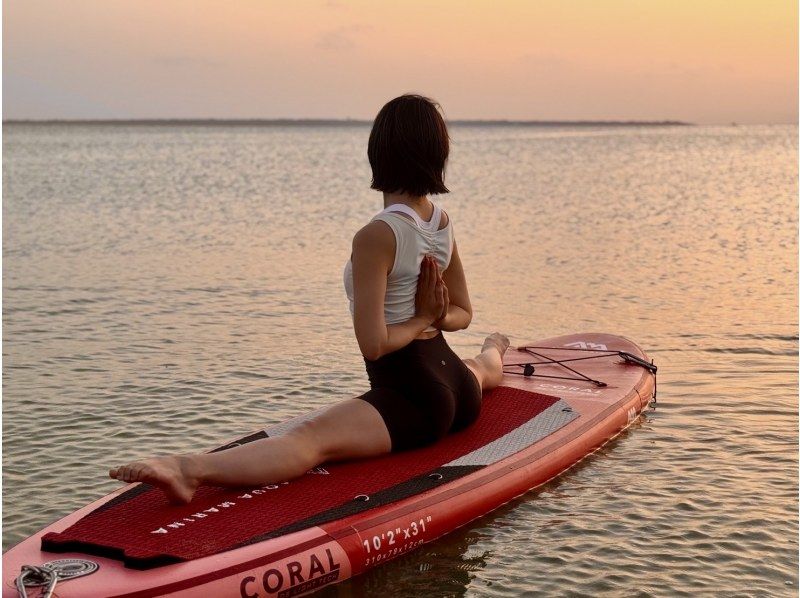 ANA誌掲載【海の新アクティブティ！？】究極の癒しが待つSUPヨガ☆初心者大歓迎☆石垣ブルーの海で浮かぶ至福の時間！特別なひとときを♪の紹介画像