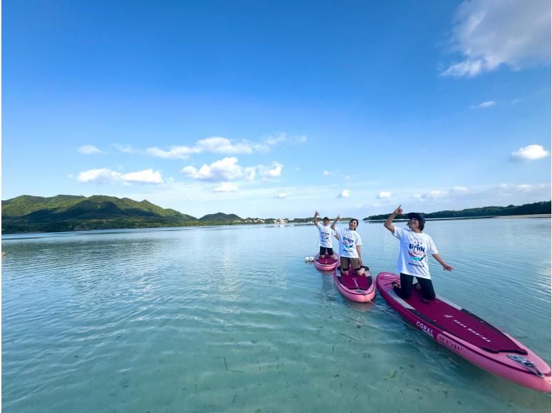 ★Student discount★ [New ocean activity!?] The ultimate relaxation awaits with SUP yoga☆Beginners welcome☆Blissful time floating in the blue ocean of Ishigaki! Have a special time on Ishigaki Island♪の紹介画像