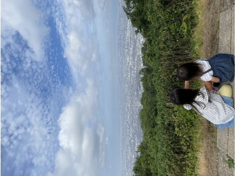 [Safe for beginners and children] Look down on the spectacular view of Osaka from the top of Mt. Ikomaの紹介画像