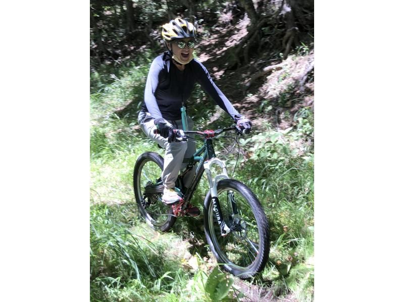 [Nagano Prefecture] (One person, fully reserved) Private, beginners welcome! 90-minute plan, mountain biking experience, leisurely mountain fun, MTB guided tourの紹介画像