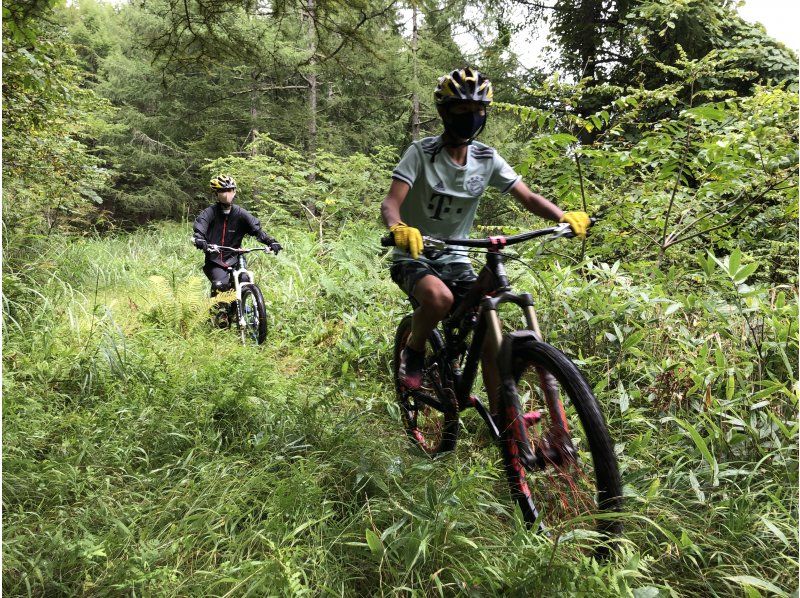 【長野県】(2名様で完全貸し切りプラン!!)　初心者歓迎　マウンテンバイク体験　ガイドツアー 2時間以内プランの紹介画像