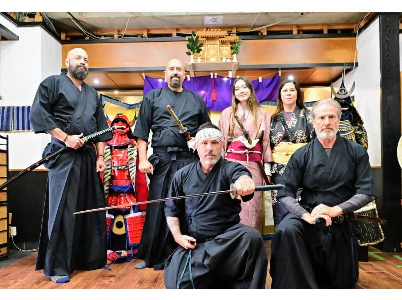 By OsakaCastle Trial Slashing with SamuraiSword Only Samurai Can Wieldの紹介画像