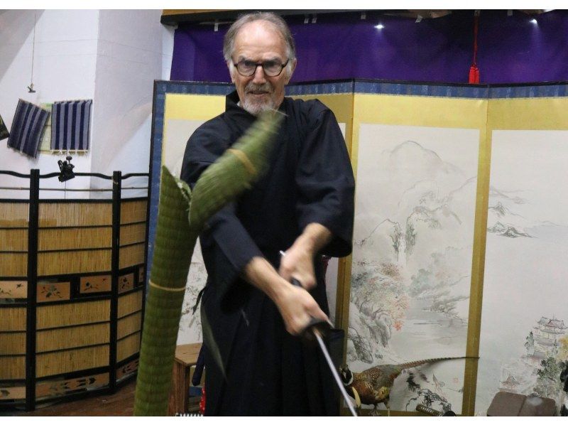 By OsakaCastle Trial Slashing with SamuraiSword Only Samurai Can Wieldの紹介画像