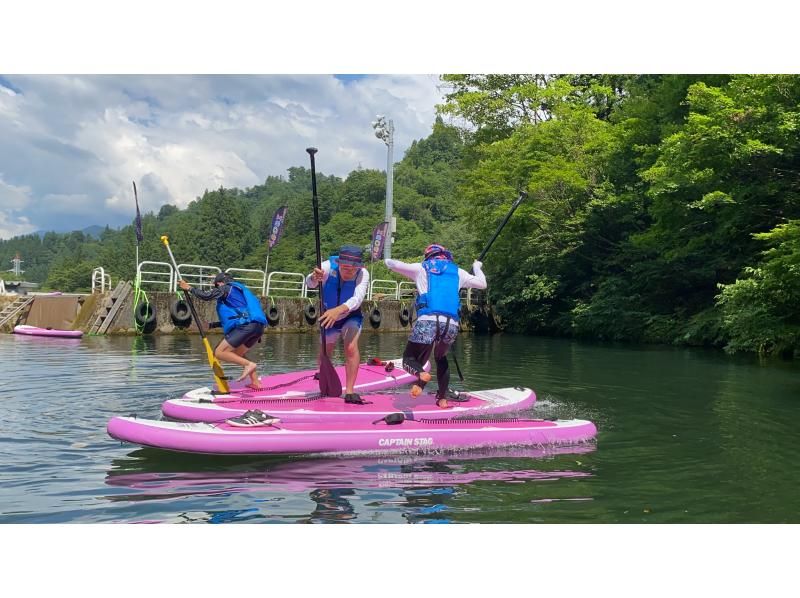 【新潟県・湯沢】 NASPA CAMP GARDEN／NASPAニューオータニ「NASPA池で気軽にSUP体験」の紹介画像