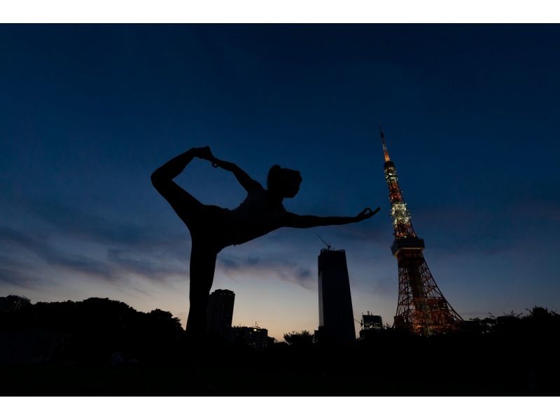 【東京・港区】4/20（日）開催！東京タワーでサンセットヨガの紹介画像