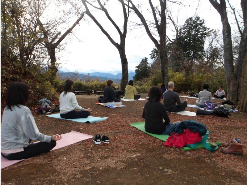【東京・高尾山】12/20（日）開催！高尾山からダイヤモンド富士を見よう！ヨガ・気功で心身リフレッシュの紹介画像