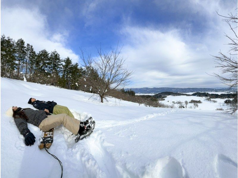 [Yamagata/Nagai] Let's go to the snowy mountains! Snowshoe hike and snowboard ride tourの紹介画像