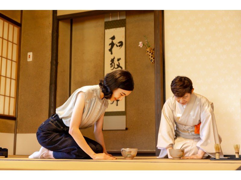 【大阪・堺】茶室で過ごす特別なひととき〜ヨガの瞑想とお点前体験の紹介画像