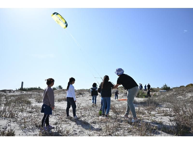 [Kagoshima] First-timers only! Land kite flying experience (30-minute course)の紹介画像