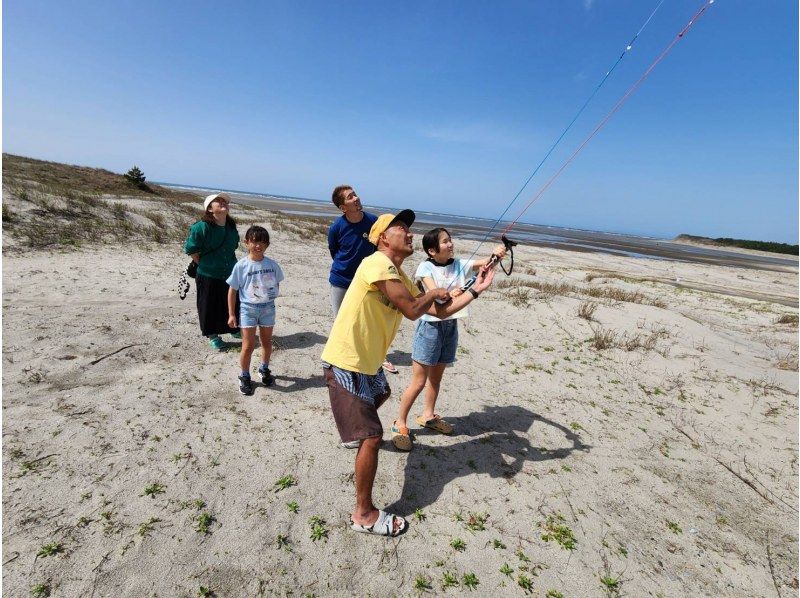 [Kagoshima] First-timers only! Land kite flying experience (30-minute course)の紹介画像