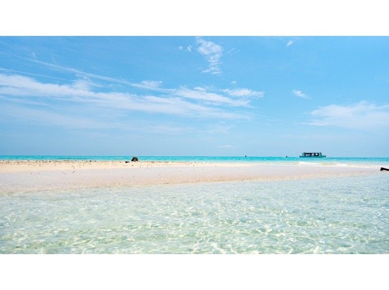 Miracle Island for your own use!? [Phantom Island Landing] Family discount★Same-day reservations★4 trips per day★Snorkeling included! Even if you just want to land, you are welcome★Free transportation and equipment! Ages 0 to 90 welcome♪の紹介画像