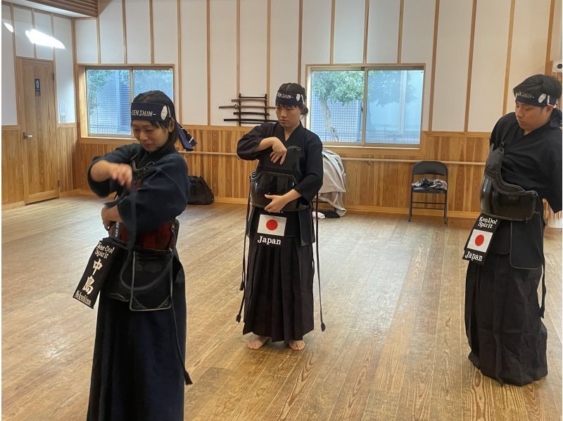 [Kawaguchi, Saitama] Experience the traditional Japanese martial art of Kendo! Everyone from children to adults can easily experience Kendo! Participants will receive an original hand towel as a gift!の紹介画像