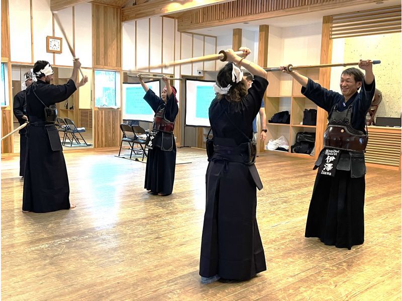 [Kawaguchi, Saitama] Experience the traditional Japanese martial art of Kendo! Everyone from children to adults can easily experience Kendo! Participants will receive an original hand towel as a gift!の紹介画像