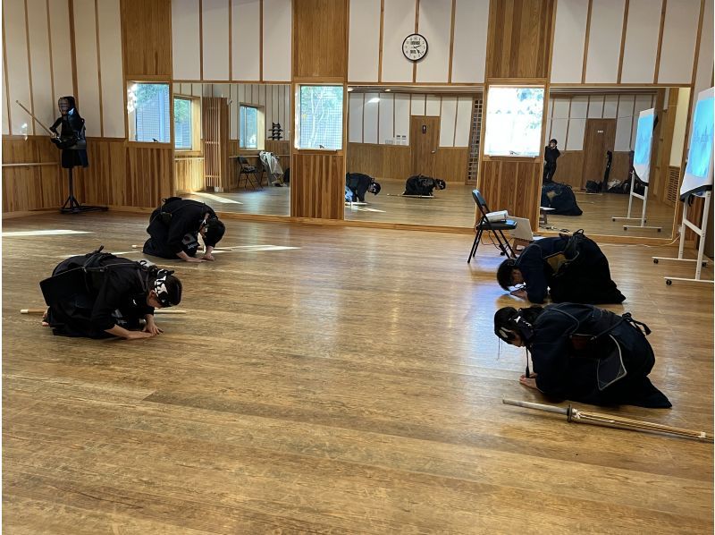 [Kawaguchi, Saitama] Experience the traditional Japanese martial art of Kendo! Everyone from children to adults can easily experience Kendo! Participants will receive an original hand towel as a gift!の紹介画像